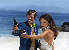 PHOTO LE MAGNIFIQUE - JEAN-PAUL BELMONDO, JACQUELINE BISSET (P1) 20X27 CM