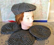       LOT DE 4 CASQUETTES STOCK des années 80 couleur voir photos   