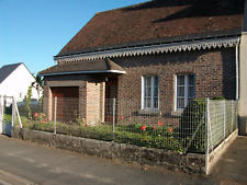 Maison de village avec jardin centre bourg (37)