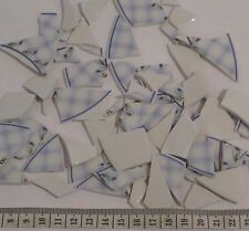 LOT DE 30 MORCEAUX FAIENCE PORCELAINE CREATION MOSAIQUE PIQUE ASSIETTE " BLEU "