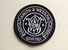 D451 // ECUSSON PATCH AUFNAHER TOPPA / NEUF / SMITH & WESSON 9*7 CM