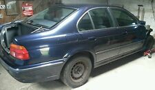  Bmw e39 523iA Unfallwagen mit erst 104141km EZ 11/98 ohne Motor u. Getriebe