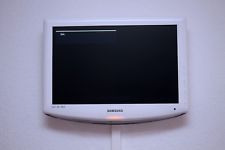 Samsung LCD Fernseher 48,3cm 19" Weiß Touch LE19R86WDR Vollfunktionsfähig Extras