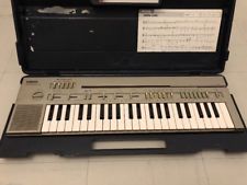 YAMAHA PORTASOUND PC-100 SYNTHETISEUR