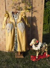 Ancienne robe enfant costume ancien perles vêtement déco fêtes Shabby 19è Noël