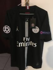 MAILLOT PSG JORDAN NEUF Patch C1 LDC  MBAPPE 7 TAILLE  M / XL