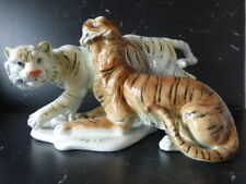 Superbe couple de tigres de sibérie en porcelaine Ens Thuringen
