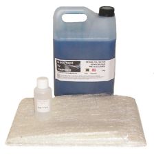 5kg de RESINE POLYESTER  ISO. MARINE + 6,5m² de MAT DE VERRE + catalyseur.