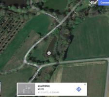 terrain clos de 42 are avec plan d'eau d'environ 700m2 situé à Vauchrétien 49320