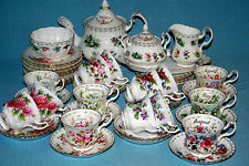 ROYAL ALBERT ' FLOWERS OF THE MONTH ' TEA SET & TABLEWARE - ENGLISH BONE CHINA